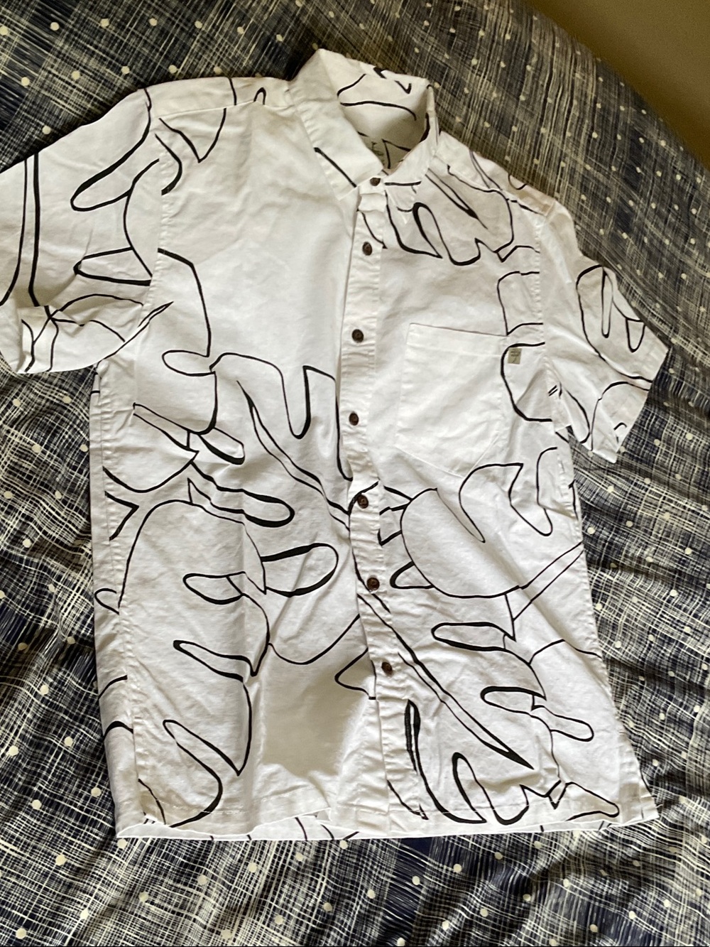 Men's White Short-Sleeve Button-Down Shirt with Black Abstract Leaf Print